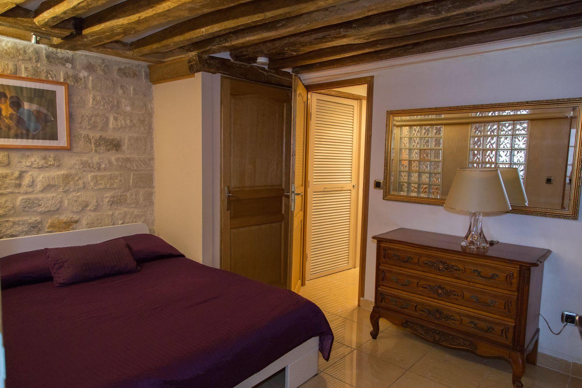 Saint Germain Des Pres Apartment Paris Exterior photo